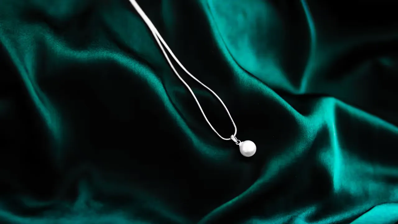 Smycken som bär din historia